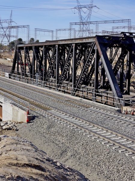 28 R.J. Watson Disc Bearings Installed on BNSF Bridge #31